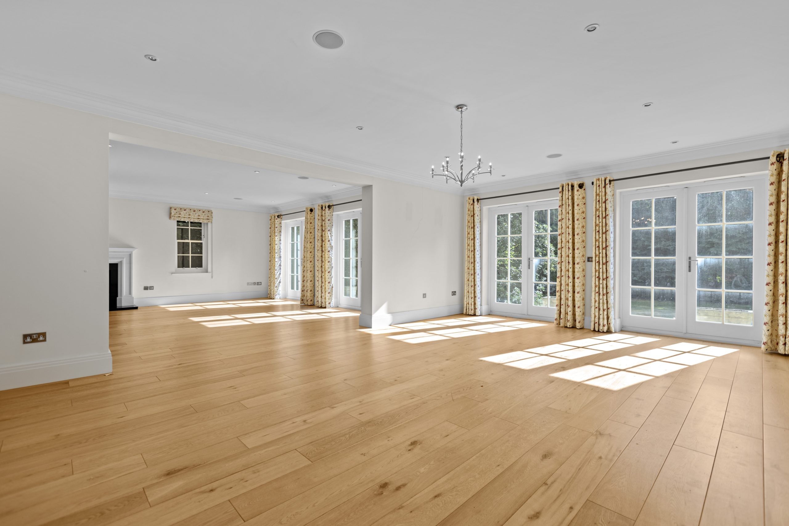 Chatterton Rees Sunningdale - exterior front elevation