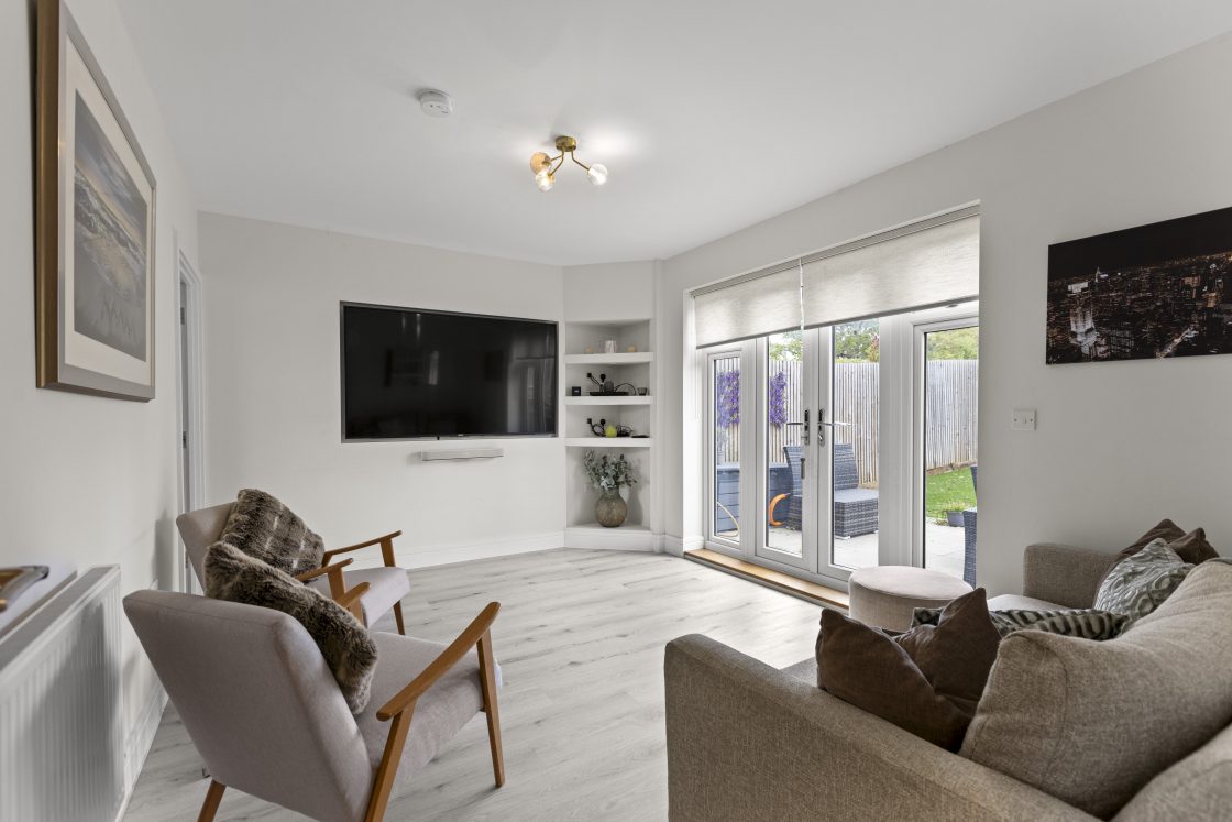 Leatherhead property - exterior and garden