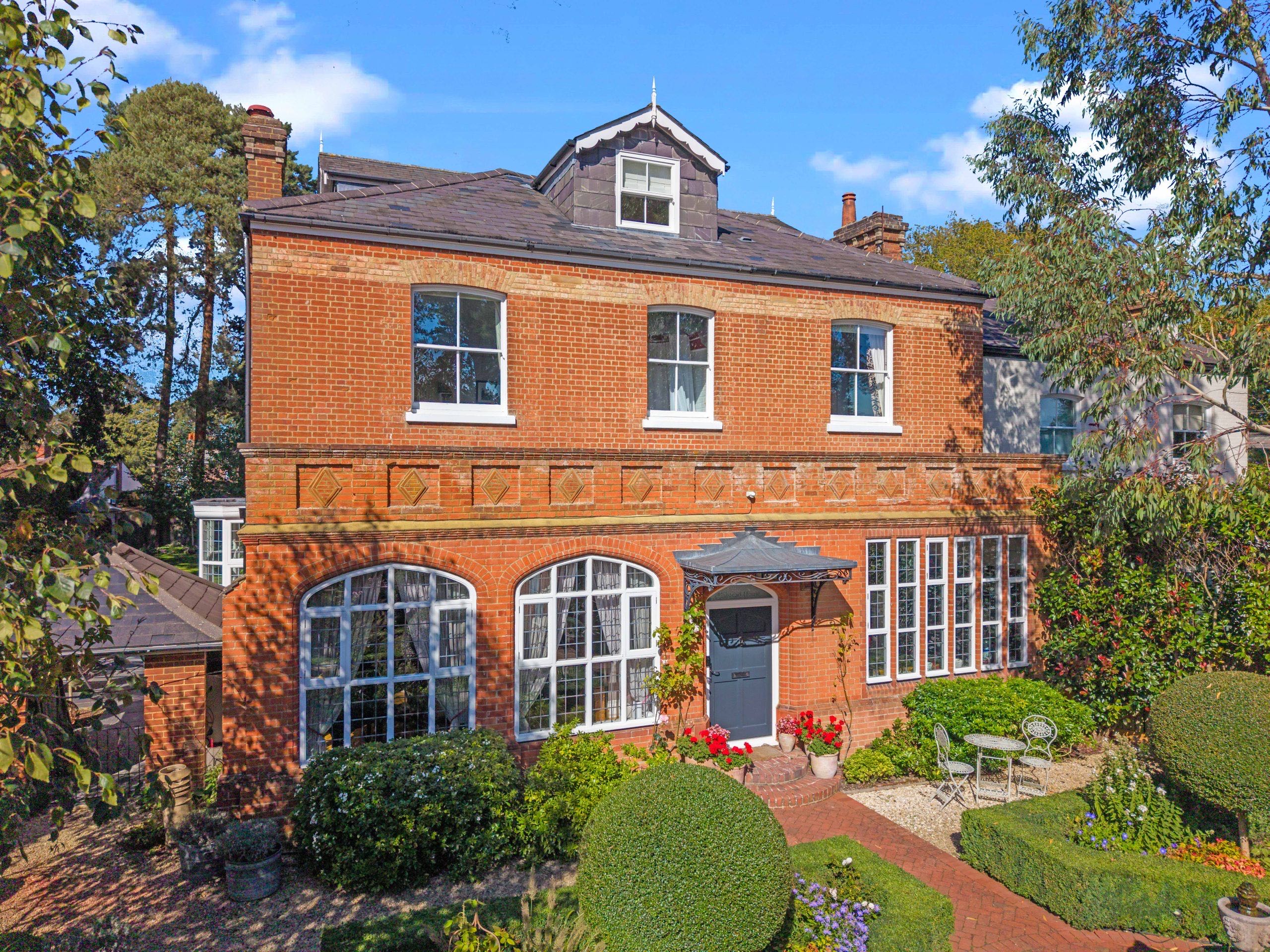 Sunningdale property - aerial drone view
