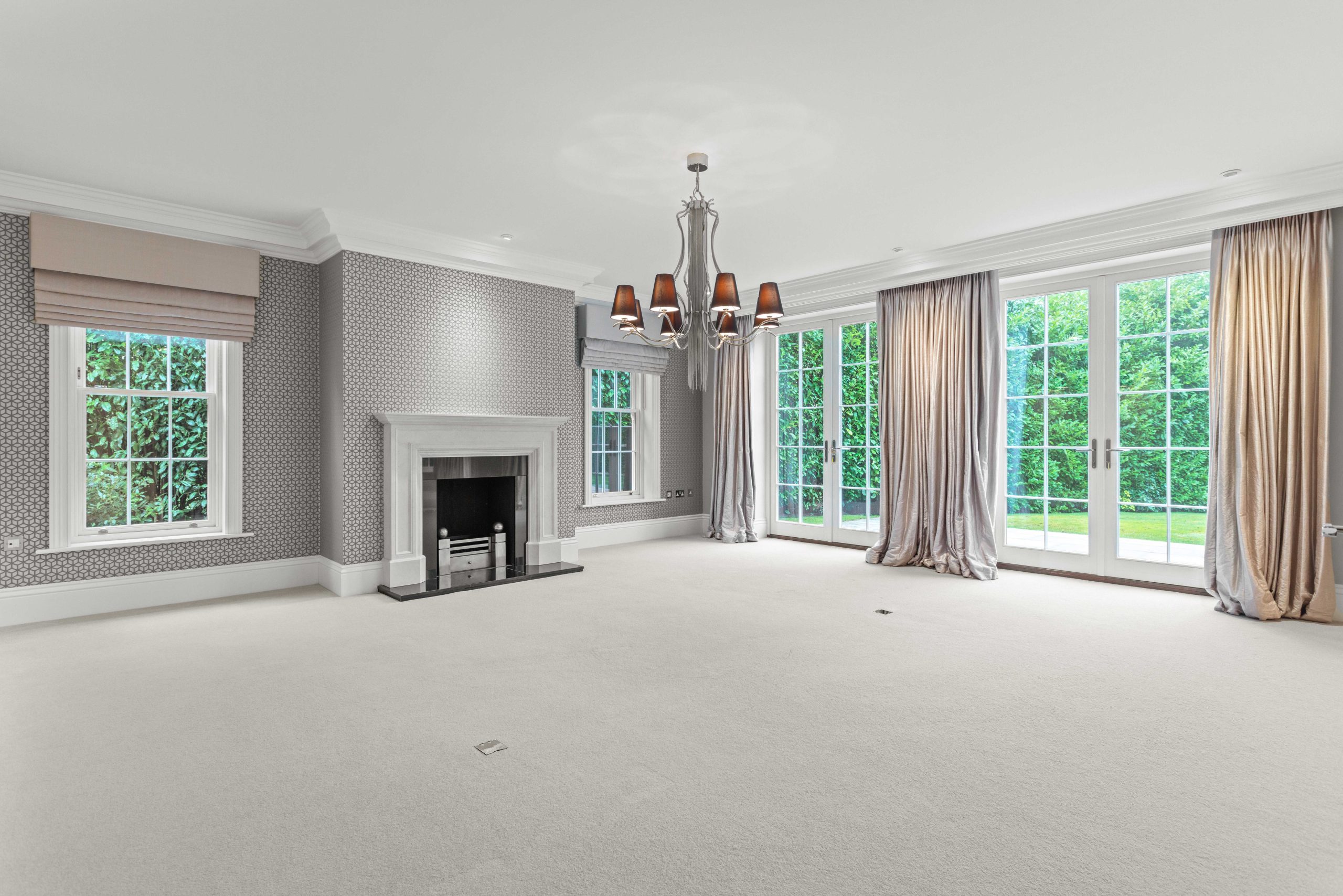 Wentworth Estate interior - fully fitted kitchen