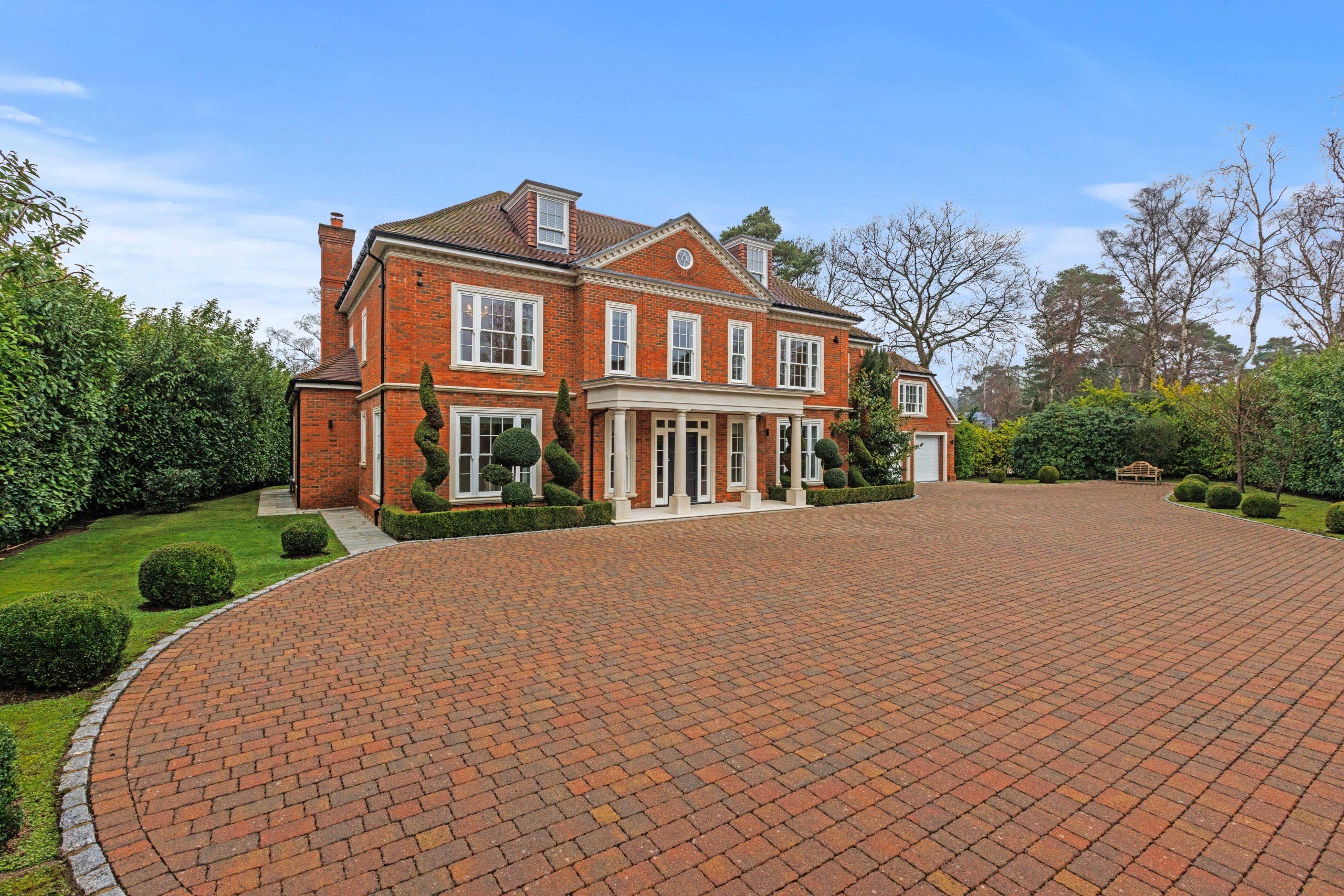 Wentworth Estate | Barton Wyatt