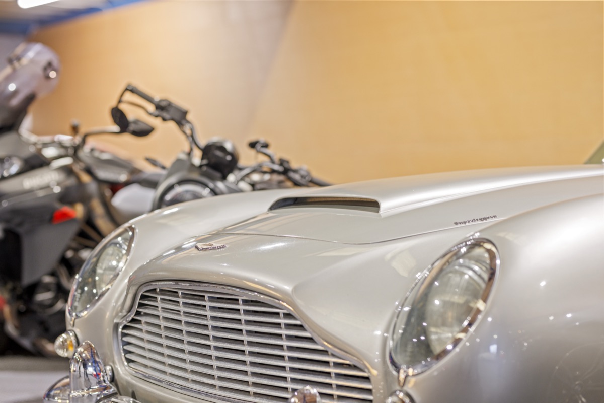 Aston Martin DB5 front grille close-up