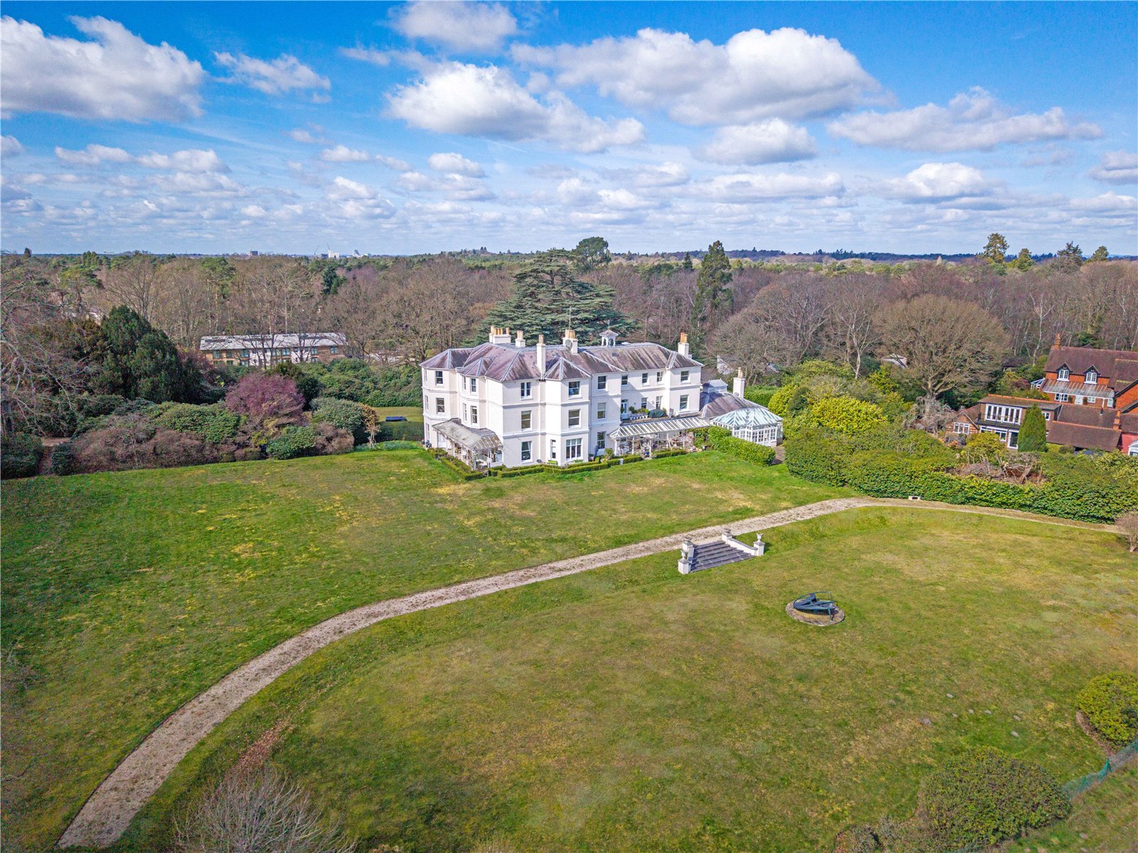 Prince Albert Drive Ascot - aerial view of gated grounds