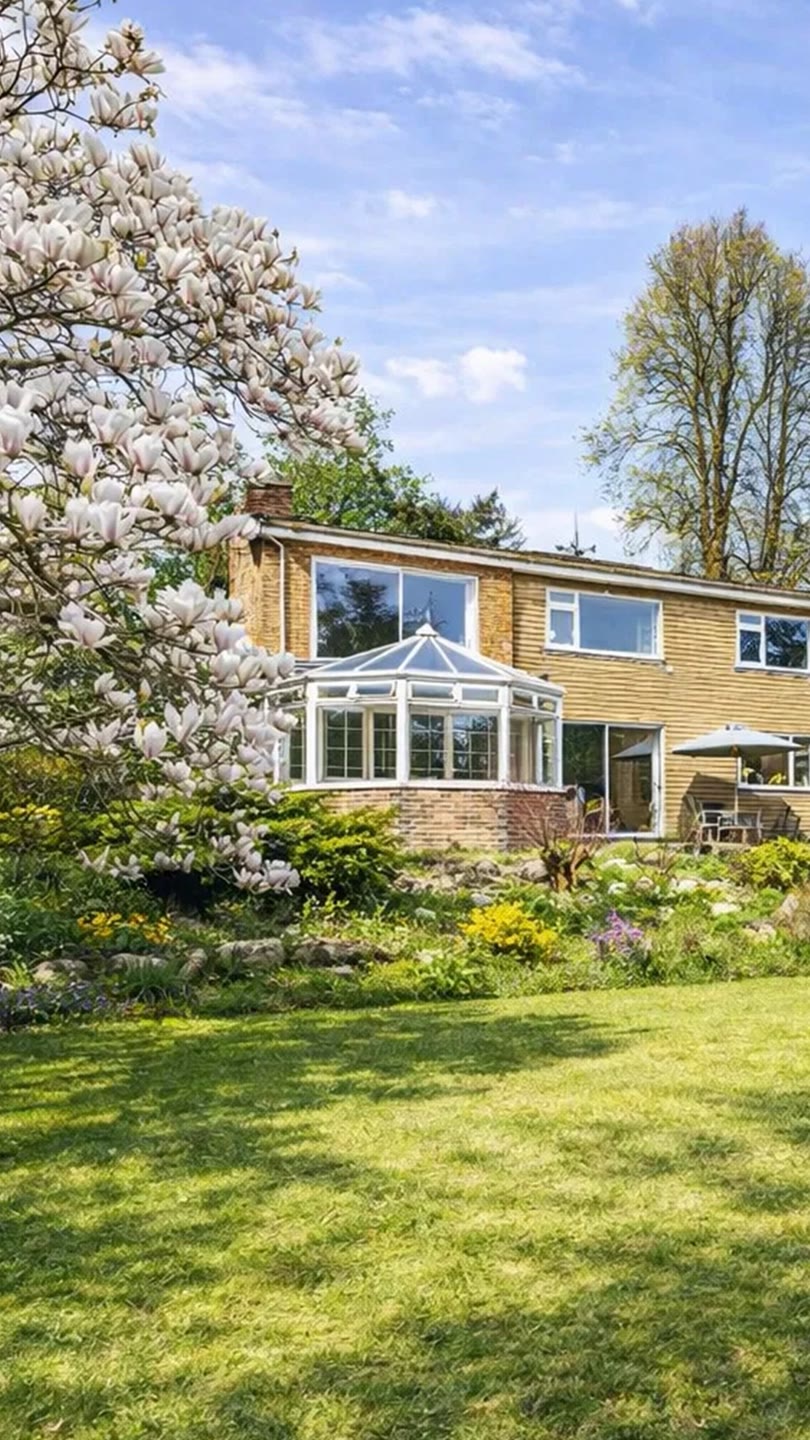 Hook Heath Property Video - PWD Property - video cover frame